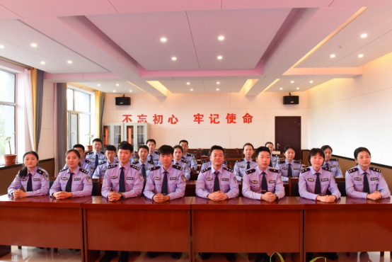 学“五四”精神、建时代新功 —应县公安局举办《习近平的七年知青岁月》主题读书分享会