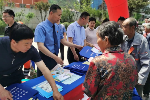 普及信访法律知识 共享法治阳光——吉县人民检察院积极开展信访工作法治化宣传活动