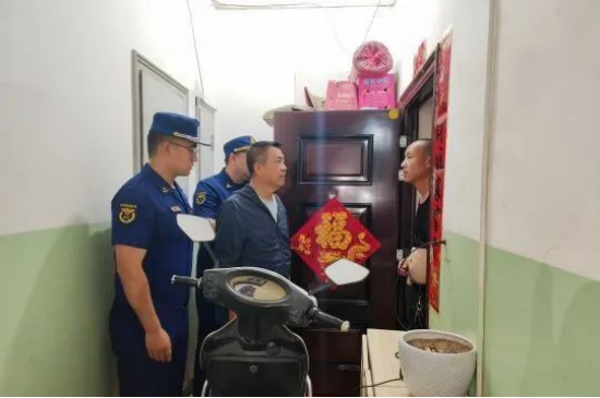 原平消防开展电动自行车安全隐患集中夜查专项整治行动