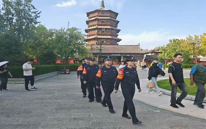 创新“巡逻+”模式   主动巡防护民安