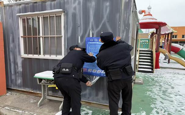 民警群众面对面 搭建警民连心桥