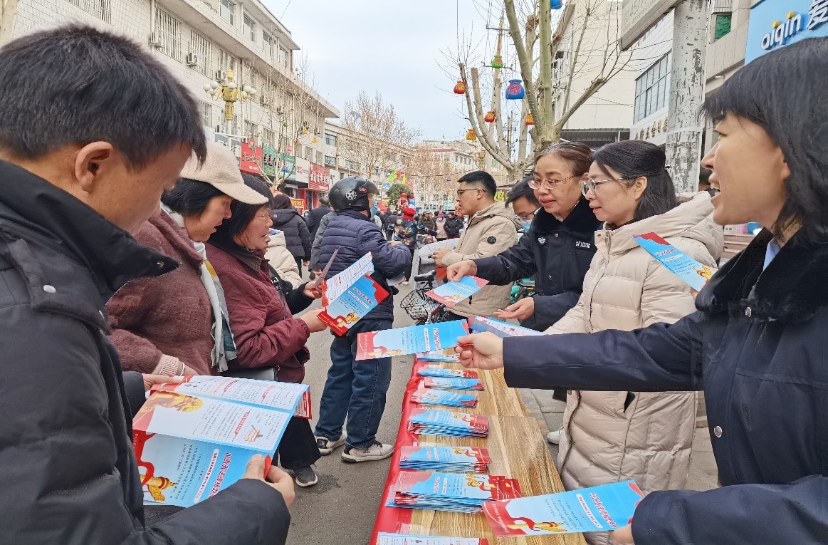 霍州市司法局开展《山西省法律援助条例》宣传活动