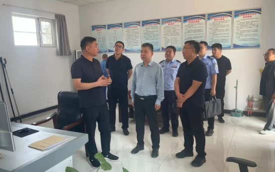 李冬青同志深入市涉爆单位调研指导工作