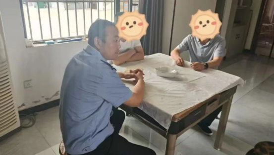 河津市公安局城区中心派出所成功化解一起重复警情
