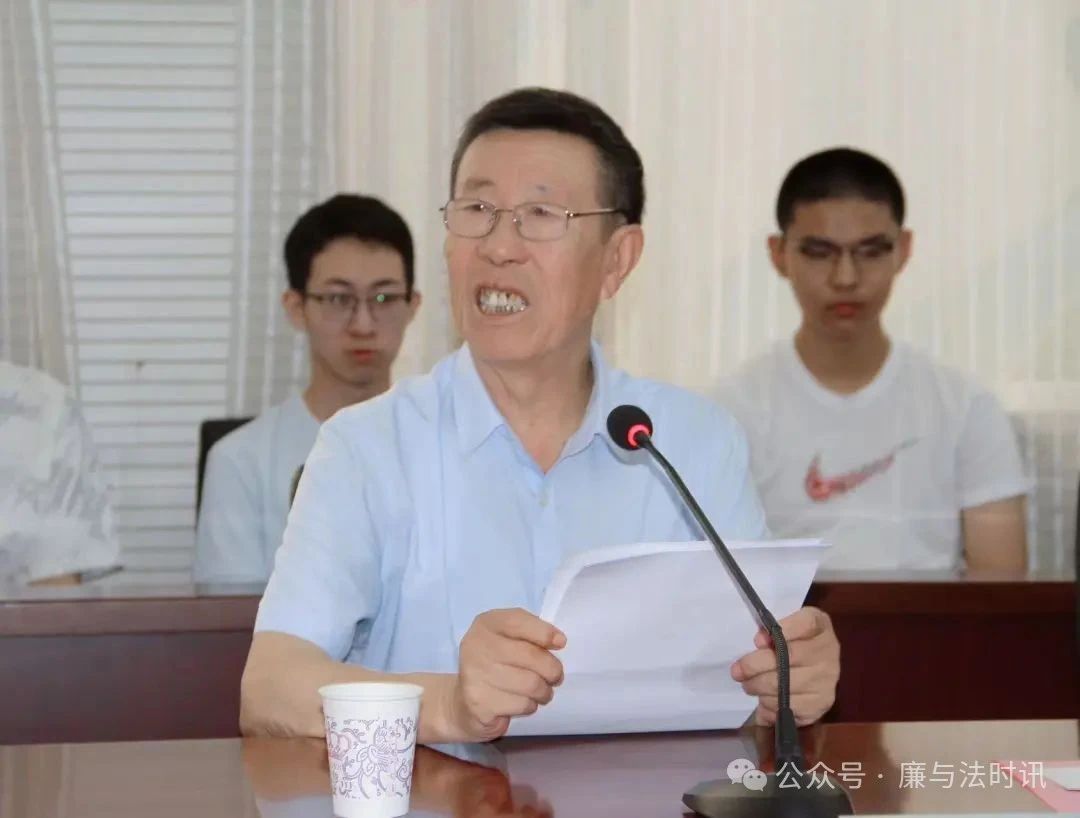 忻州一中：2025年46名学生达清华大学、北京大学裸分录取分数线（不含北大医学部），沙万里先生发放奖学金！